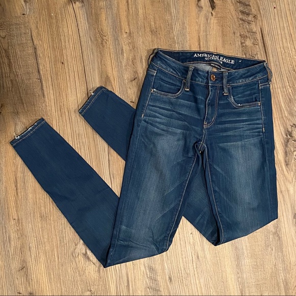 American Eagle Outfitters Denim - COPY - AE Medium Wash Jeans